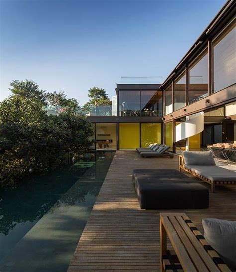 Glass And Steel Dwelling In Brazil Limantos Residence Brazilian Style