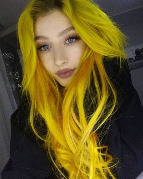 Pin By S On Haircolor Yellow Hair Color Hair Color Pastel Long Hair