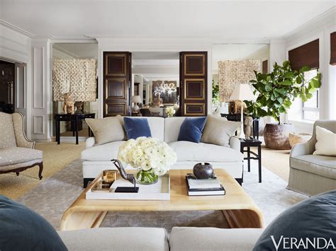With separate living room and private kitchenette, this room is a perfect choice for your long holiday. Veranda magazine best living rooms - veranda-styledevie.fr