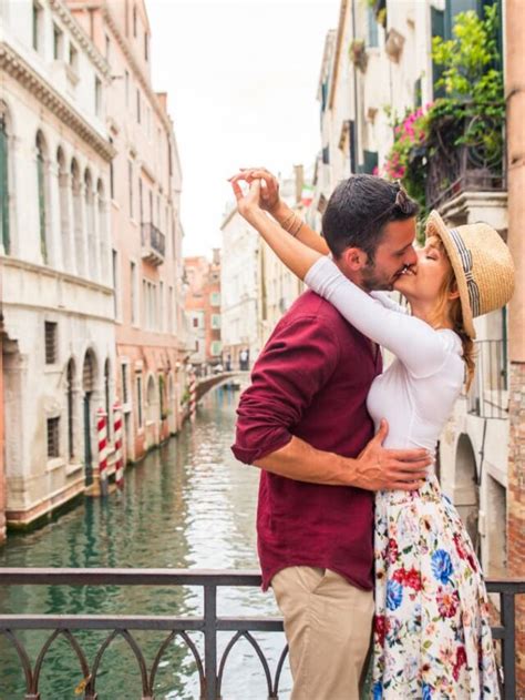 17 Most Romantic Things To Do In Venice Italy For Couples Story Sand In My Suitcase