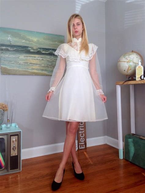 70s Cream Wedding Dress Rustic Wedding Dress Cream Lace