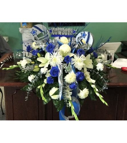 View upcoming funeral services, obituaries, and funeral flowers for sunset funeral home in san antonio, texas. Funeral Arrangement Flowers San Antonio - Saff Ftd ...