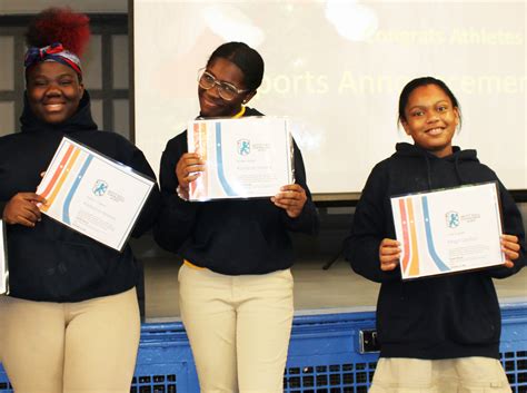 Rise To The Challenge At The Mott Hall Charter School | The Bronx Daily
