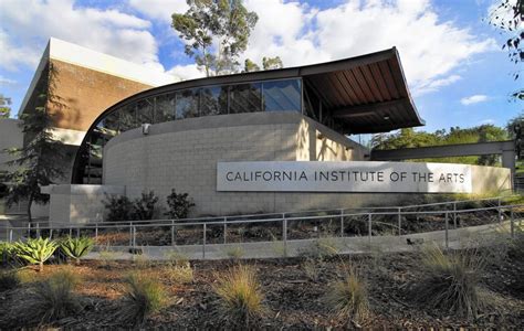 The Top Ten Art Schools You Should Aim For After College.