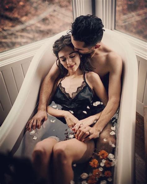 Beautiful And Loving Couple Sitting In Bathtub With Flowers In 2020 Photography Resources