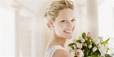 Wedding Makeup What Every Bride Should Know Huffpost