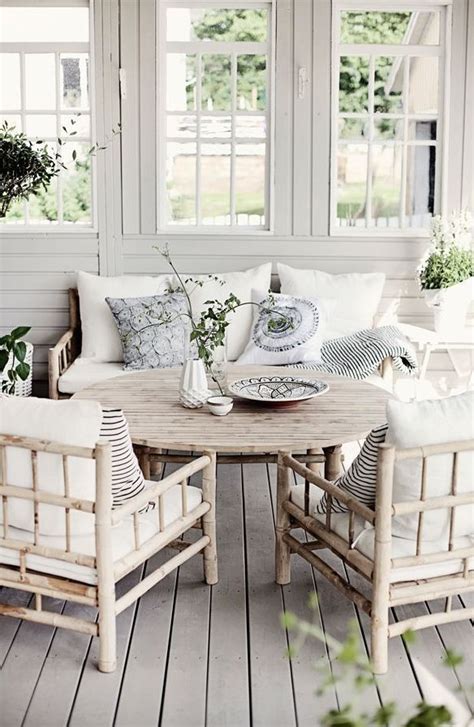 25 Coastal And Beach Inspired Sunroom Design Ideas Digsdigs