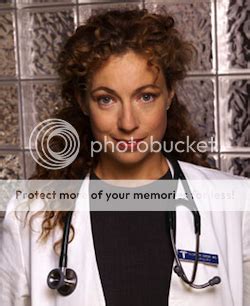 Er Alex Kingston Elizabeth Corday Cleavage That Could Fell An Ox