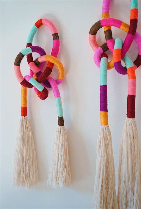 Diy Wrapped And Knotted Wall Hanging Honestly Wtf Rope Crafts Yarn