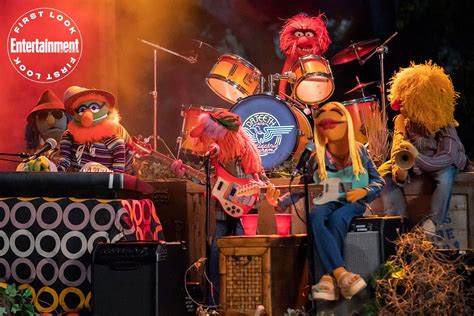 First Look Photos From The Disney Series The Muppets Mayhem All About