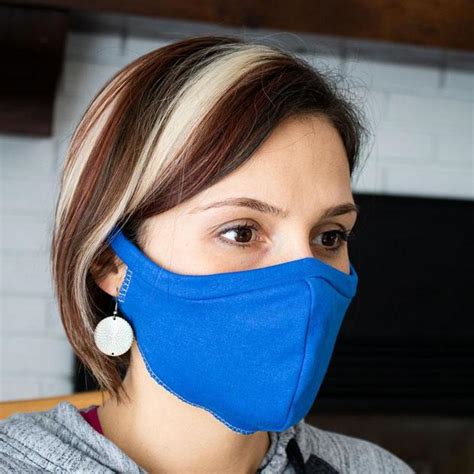 Safety is everyone's concern but your mask choice is your own. Elastic Free T-shirt Face Mask | Sewing Pattern Download ...