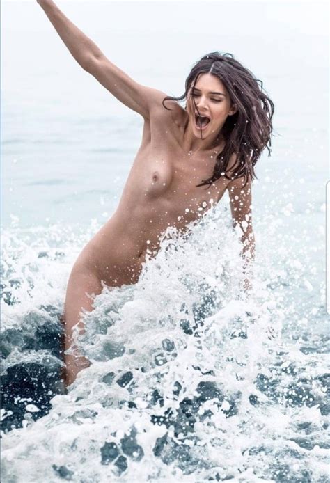 Se Filtran Fotos Desnuda De Kendall Jenner Xpaja