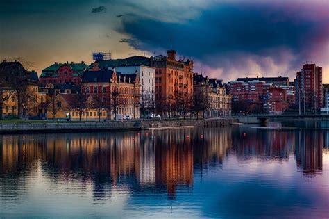 Distrikt information från sveriges 24 fotbollsdistrikt. Harbor in Norrköping Östergötland Sweden. #norrköping | Instagram, Foton
