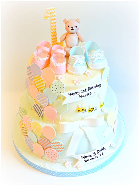 Here are 26 30 first birthday cake and party ideas for your babies who are turning 1 year old (this post has been updated to reflect new ideas!). One years old Baby Boys and Girls Birthday Cake with ...