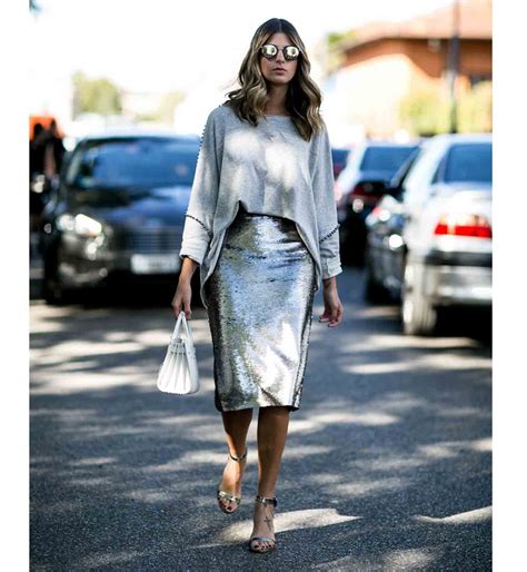 Maybe you would like to learn more about one of these? 20 façons (stylées) de porter la jupe crayon | Mode ...