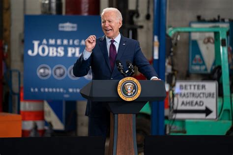 Joe Biden Shifts From Agriculture To Infrastructure In Wisconsin Visit