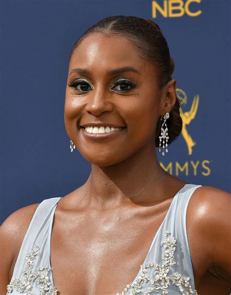 All access to a sip with issa rae video updates from issa rae early and exclusive access to issa rae presents series Issa Rae - 2018 Emmy Awards • CelebMafia