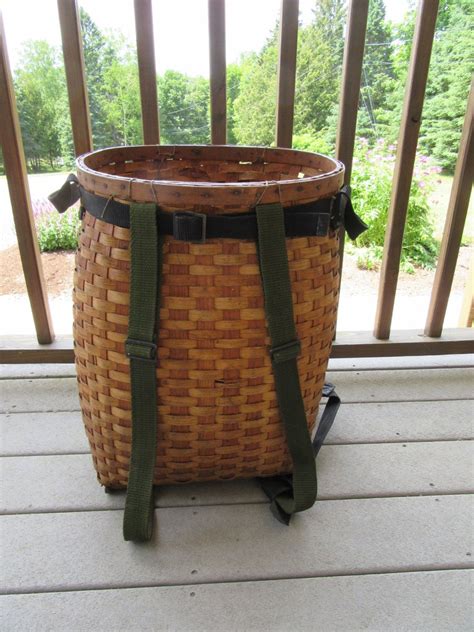 Large Vintage Split Ash Adirondack Pack Basket With Carrying Strap