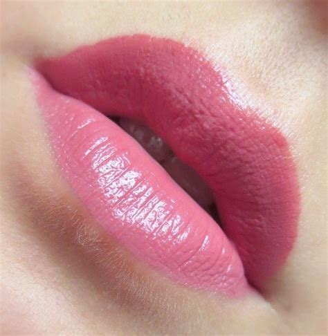 Giorgio Armani Lip Maestro Intense Velvet Color 501 Casual Pink Review