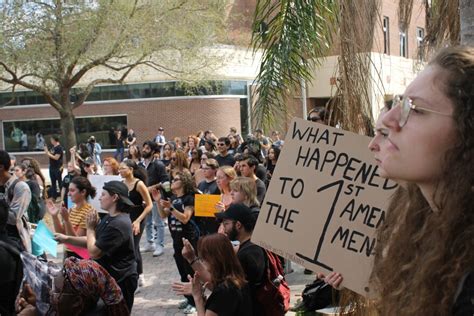 Ucf Students Walkout In Response To Desantis Survey Asking For