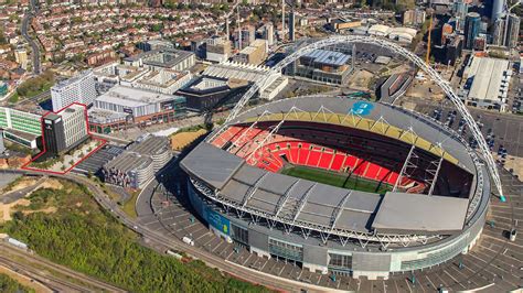 Read our guide to wembley stadium in london. Anglie chce prodat slavné Wembley miliardáři Shahidu ...