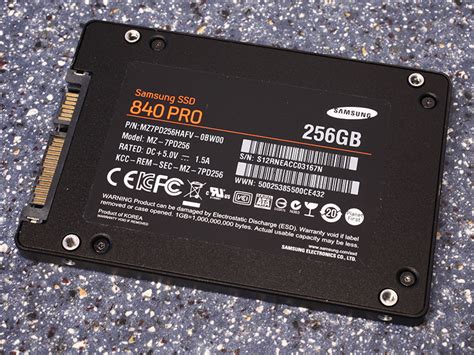 Samsung 840 Pro Ssd 256 Gb Review Packaging And The Drive