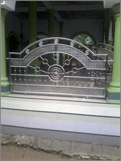 Contoh Pagar Stenlis Masjid Gambar Design Rumah