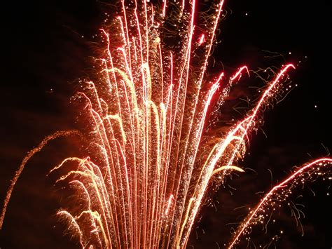 Votre feu d'artifice sera unique, composé spécialement pour vous. Télécharger fonds d'écran feu d'artifices gratuitement