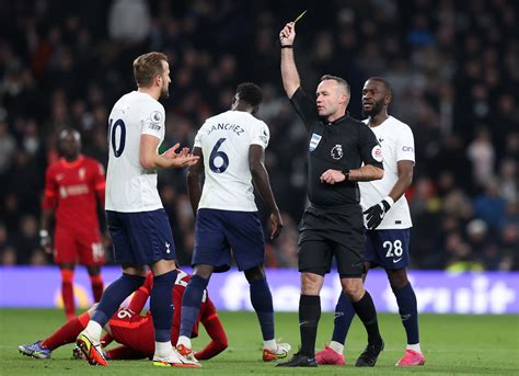 Ex-Premier League referee questions why Harry Kane didn't get a red
