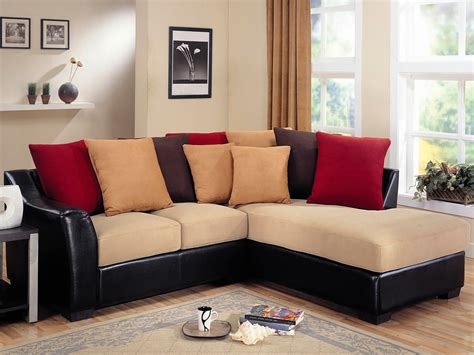 Modern Sectional Sofa With Cream Cushion And Multiple Colors Throw Pillows 