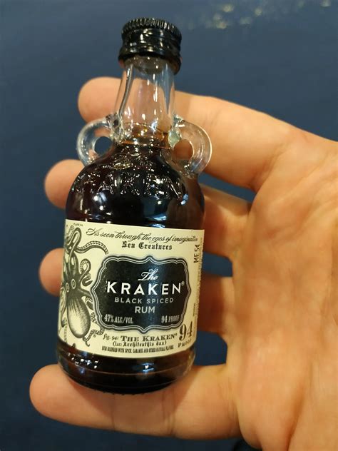 Kraken & coke is a simple and strong drink. Kraken Cocktails Reddit / Kraken Up | That Girls Got ...