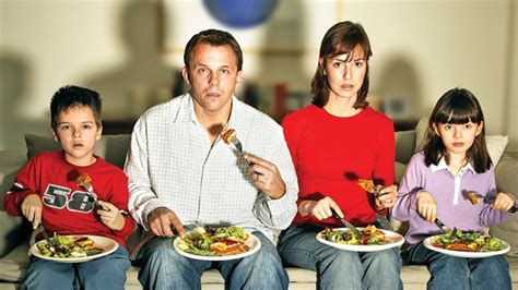 Lower Obesity Risk By Cooking At Home Skipping Tv During Meals