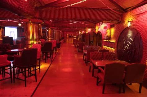 Top 5 Best Private Cabin Café In Hyderabad For Couples Date