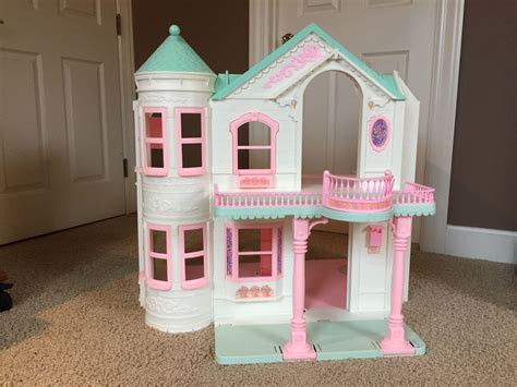 Barbie Deluxe Dream House 1998 Housema
