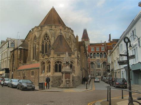 Holy Trinity Church Hastings © Paul Gillett Geograph Britain And