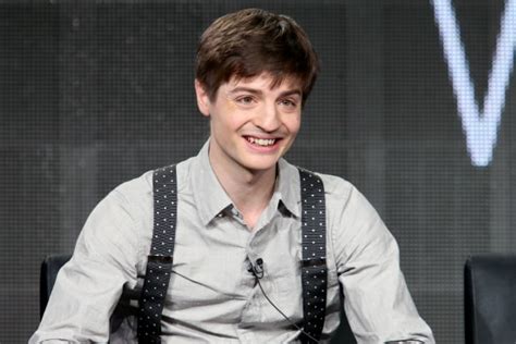 Man Seeking Woman Creator Simon Rich Signs Overall Deal With Fx