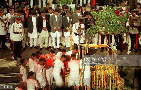 The Body Of Queen Aishwarya Of Nepal Is Carried To Her Funeral Pyre News Photo Getty Images