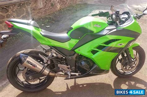 The lime green ninja 650 does bring a level of freshness in the brand. Lime Green Kawasaki Ninja 300 | Kawasaki ninja, Kawasaki ...