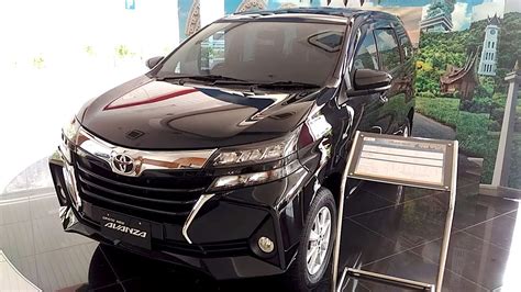TOYOTA AVANZA VELOZ BLACK 