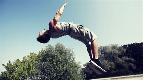 How To Do A Backflip ~ The Five Best Ways To Learn A Backflip Tomtricks