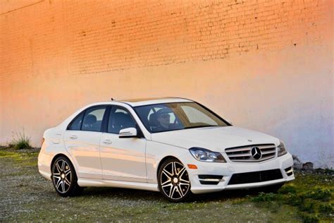 2013 14 Mercedes Benz C300 4matic To Get Lower Fuel Economy Ratings