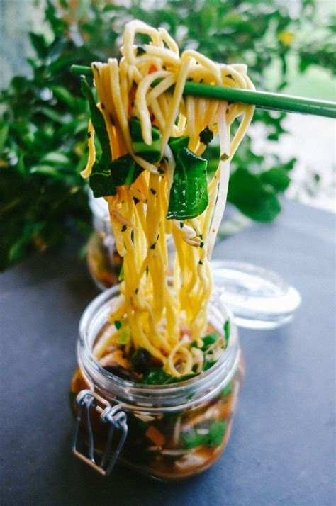 We have compiled a collection of healthy and delicious lunch ideas here to make lunchtime fun again! The Londoner » Travelling Noodles - Soup Up Your Packed Lunch!