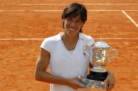 La championne de tennis Francesca Schiavone révèle son dur combat