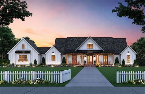 Design basics has introduced many new house plans this year, and are exclusive to designbasics.com! Farmhouse Home - 3 Bedrms, 2.5 Baths - 2520 Sq Ft - Plan ...