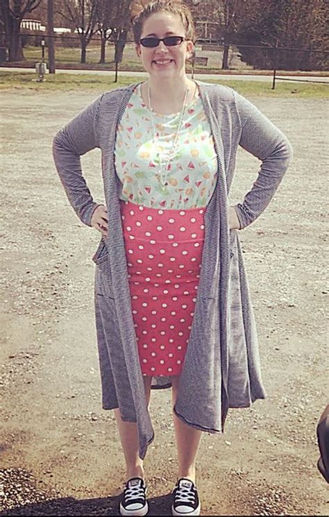 Lularoe Cassie Pencil Skirt Styled For Casual Wear Plus Sized Women Style ️ Cassie Skirt