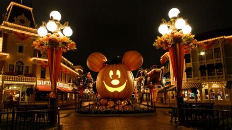 Disneylands ‘halloween Time Looks Hauntingly Fun Nbc Los Angeles