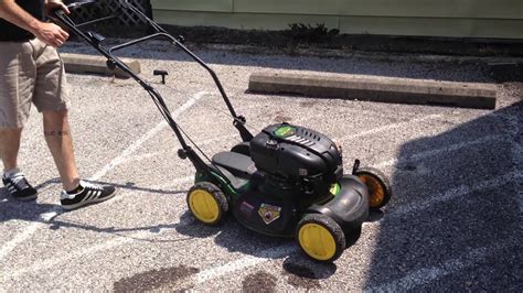 John Deere Js63 Lawn Mower Youtube