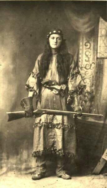 creek woman warrior~1900 s ♔life likes and style of creole belle ♥ native american history