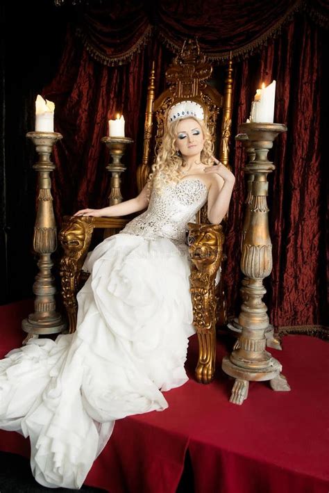 Pride Gorgeous Queen With Crown And Throne Palace Stock Image Image