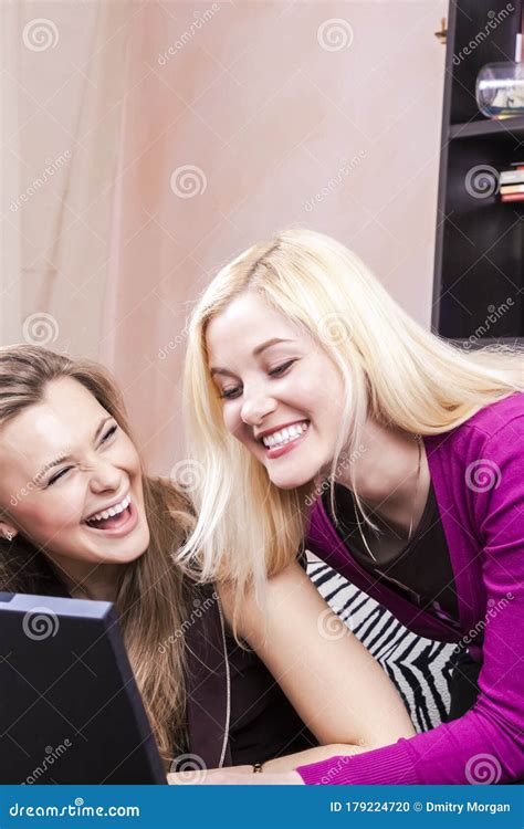 Lifestyle Concepts And Ideas Two Happy Positive And Laughing Caucaisan Girlfriends Having Fun